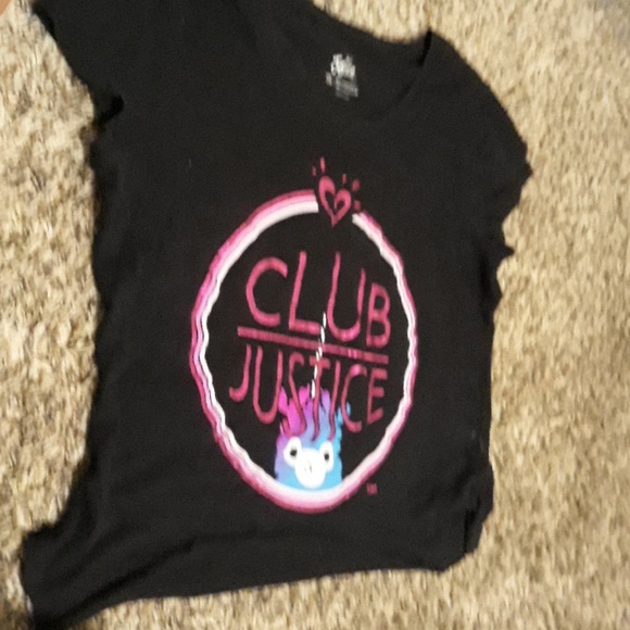 Justice Shirt - Picture 4 of 4